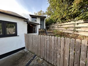 Photo 61- click for photo gallery